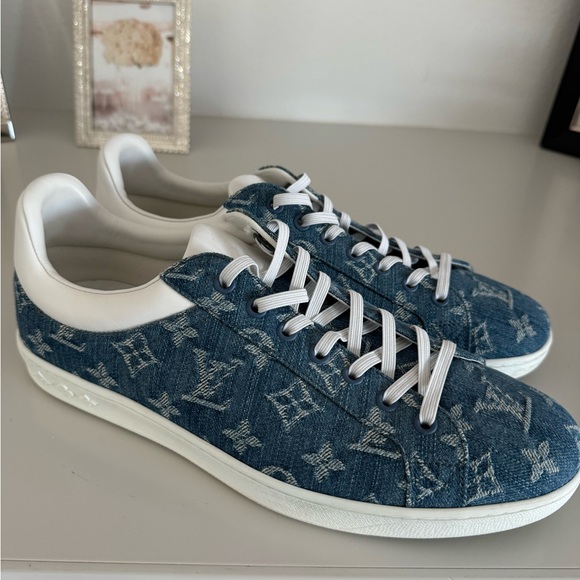 ‼️Authentic men's Louis Vuitton sneakers size 8‼️ - Picture 1 of 6